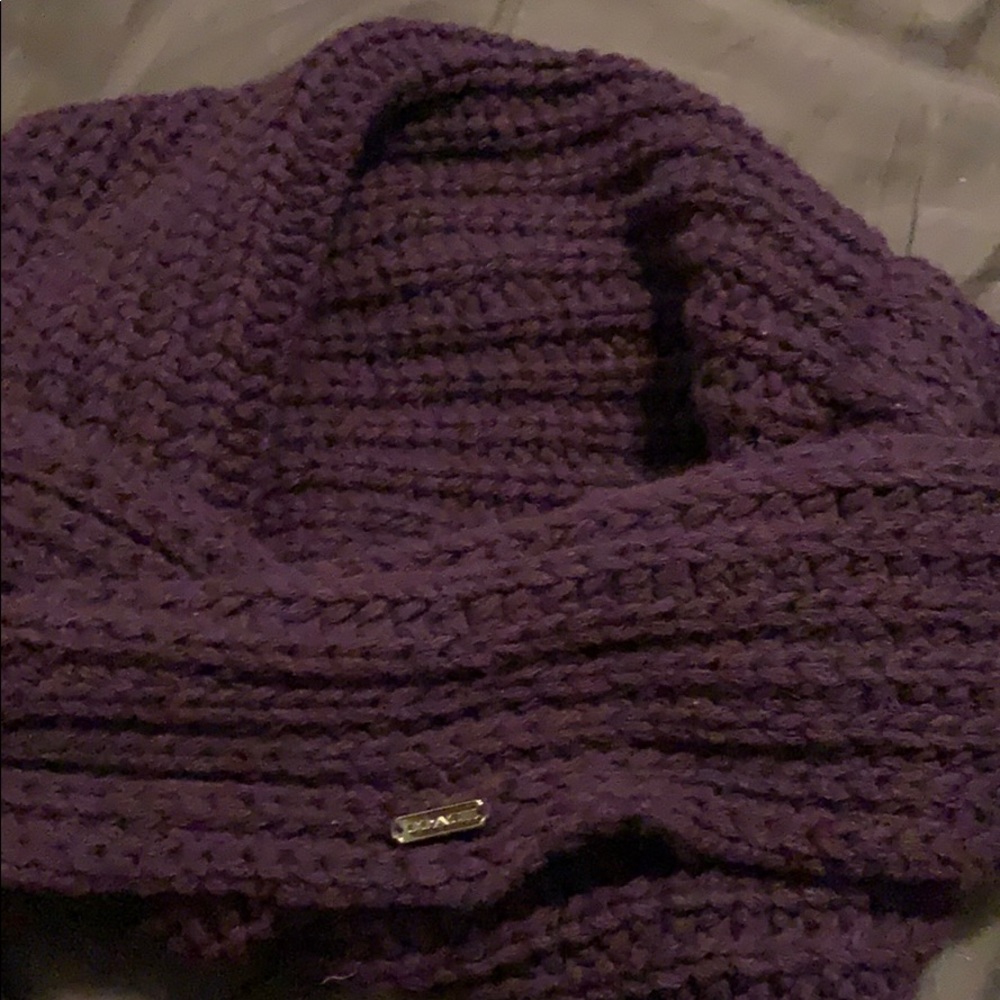 Coach scarf